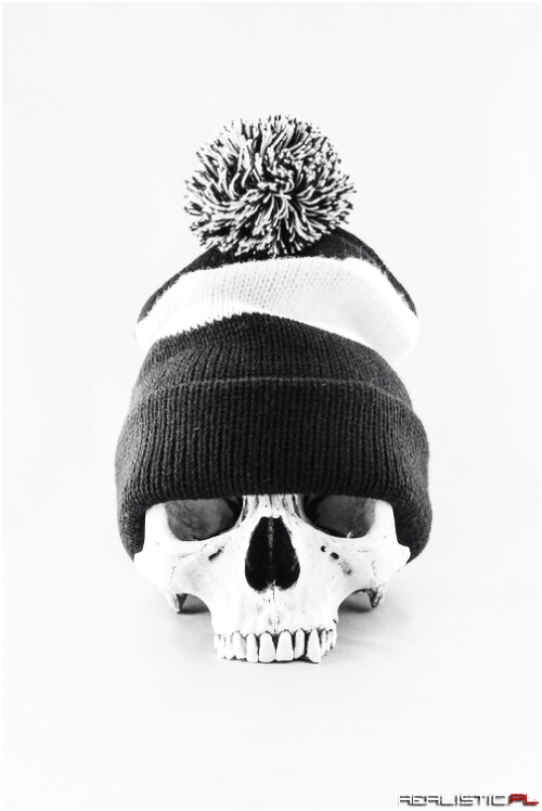 Czaszka w czapce