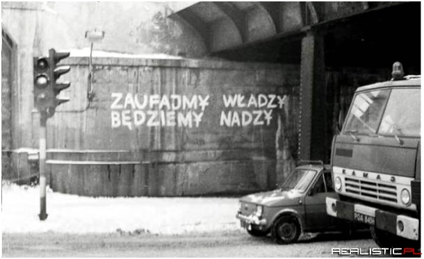 Zaufajmy władzy