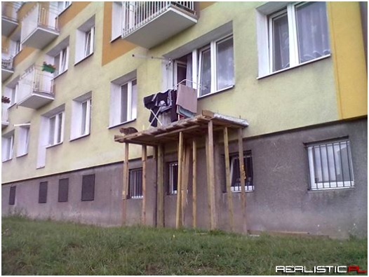 Balkon musi być