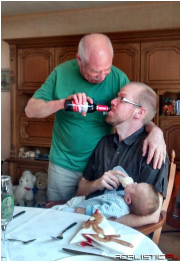 3 Generationen trinken