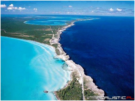 Where the Caribbean meets the Atlantic in Eleuthera, Bahamas