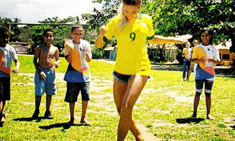 Dancing Brazyliana