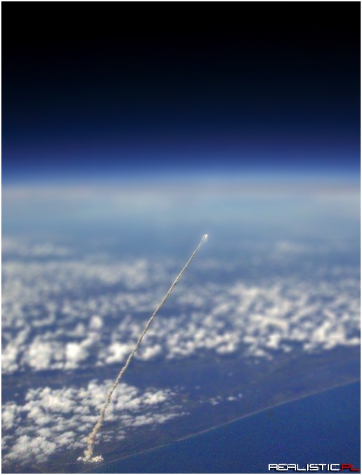 Start rakiety widziany z atmosfery