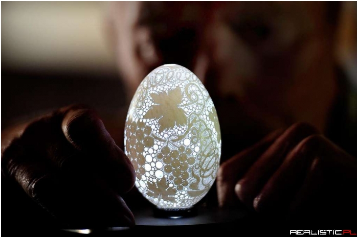 This Eggshell Has More Than 20,000 Holes Drilled in It