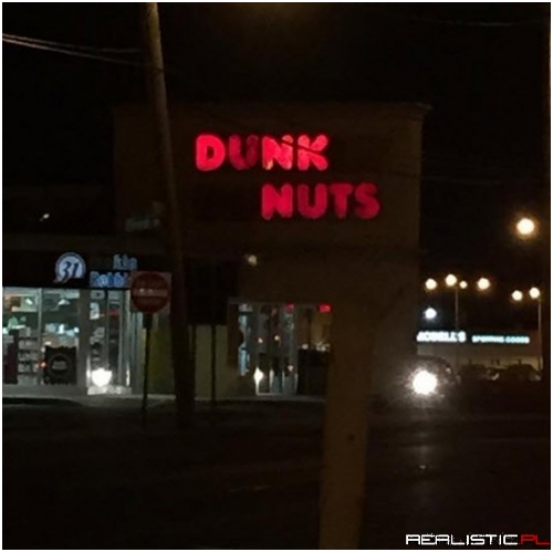 I Heard Deez is a Huge Fan of This Establishment