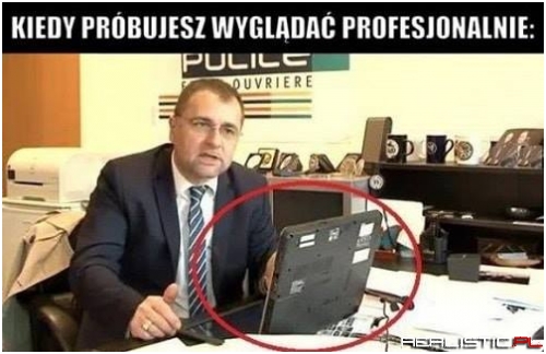 Ekran chyba dotykowy ;)