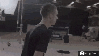 Przyjmij na główkę