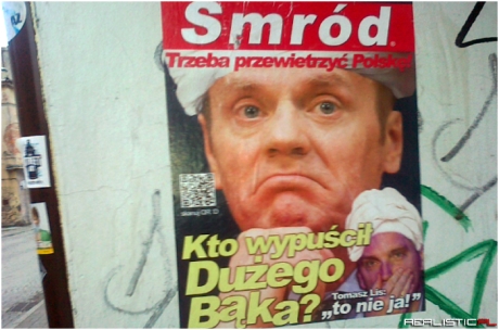 Plakat ośmieszający Tuska