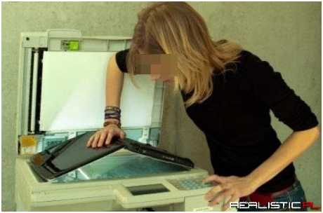 Dociśnij go mocniej to się zeskanuje