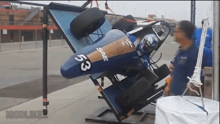 Wylali dziecko z kąpielą ;)