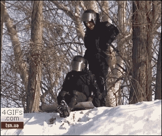 Tak się bawi policja