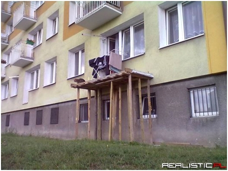 Balkon musi być