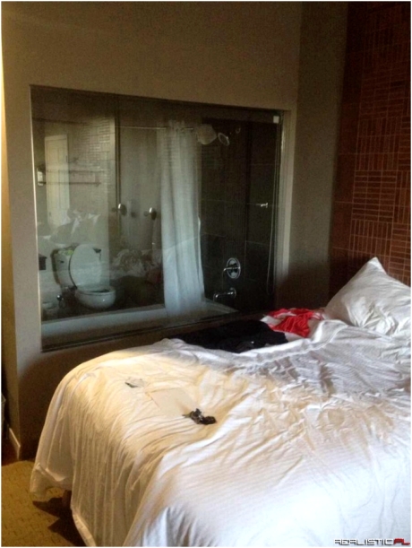 Bathroom screen