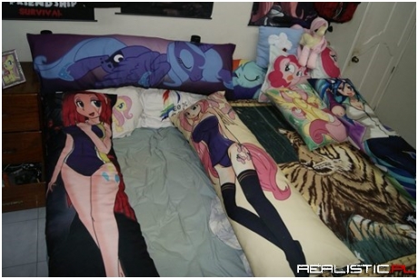 Friendship is M'agic