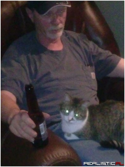 Dad hates the cat. The cat thinks they