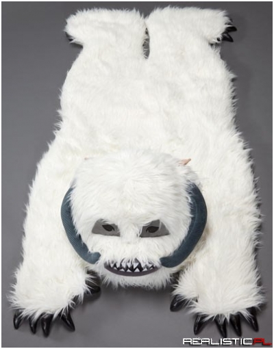 The Wampa is a Lot Less Threatening in Rug Form