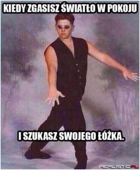 I małym palcem o kant xD